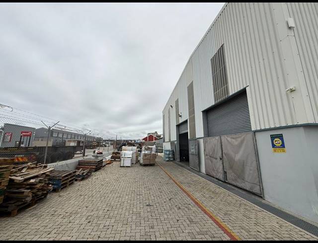 INDUSTRIAL PROPERTY TO RENT IN KORSTEN
